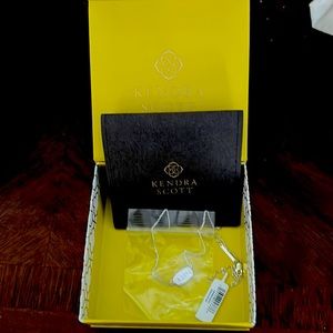 Kendra Scott AZ13.1 sterling silver necklace.